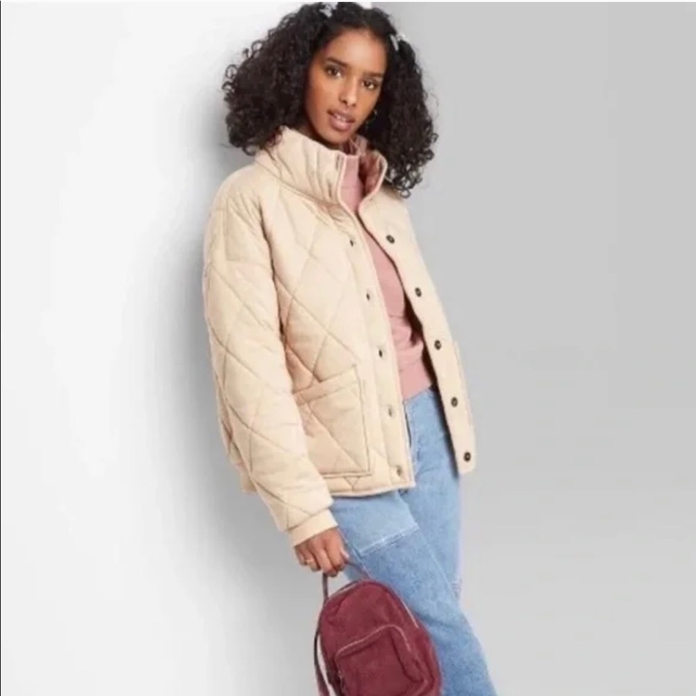 Wild fable Target quilted jacket. Cream size M